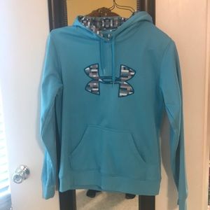 Women’s under armour sweatshirt